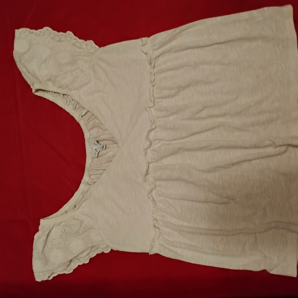 Women's Cream Lace Sleeve Top